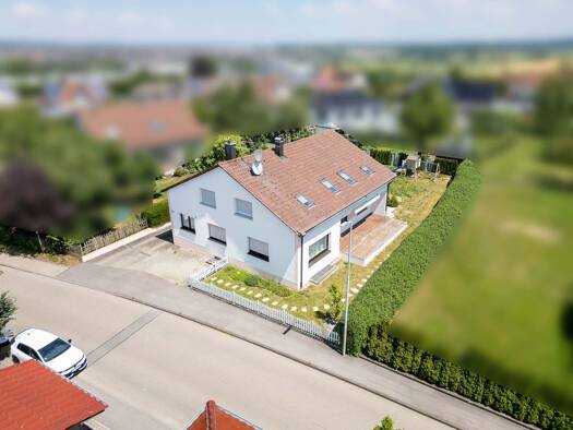 Mehrfamilienhaus zum Kauf 510.000 € 9 Zimmer 230 m² 712 m² Grundstück Machtolsheim Laichingen / Machtolsheim 89150