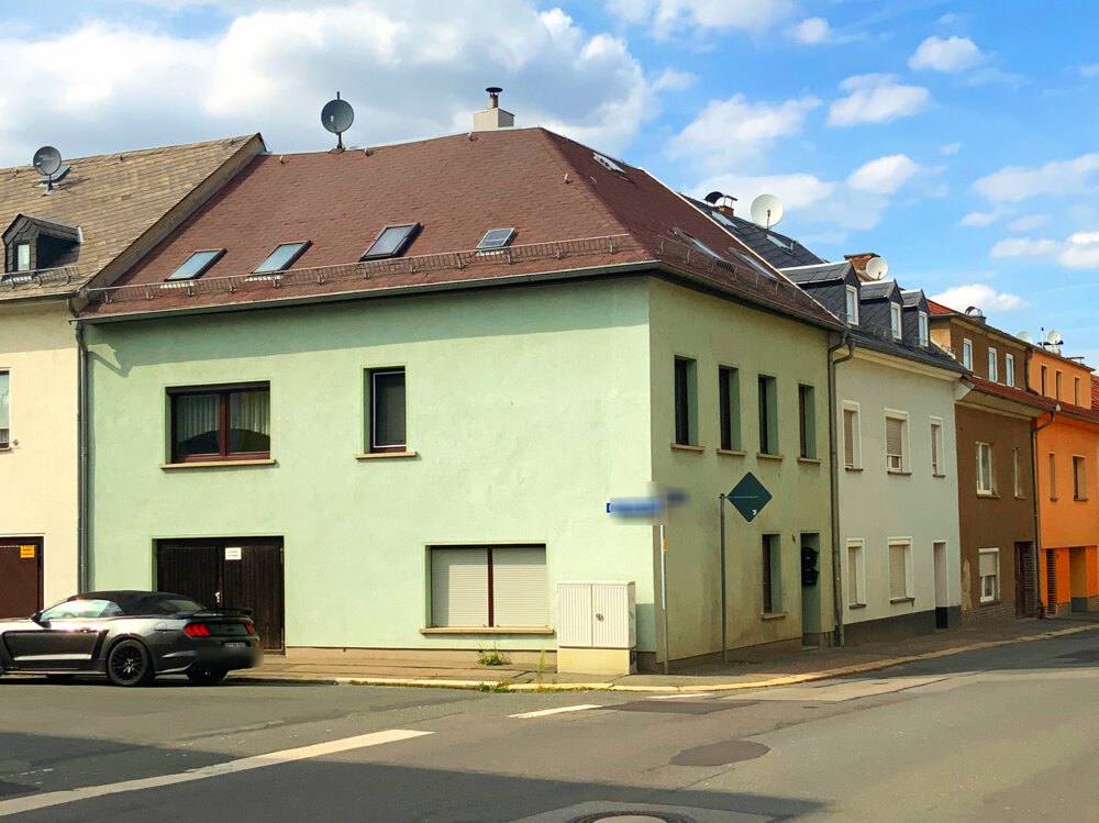 Reihenendhaus zum Kauf 135.000 € 3 Zimmer 120 m²<br/>Wohnfläche 120 m²<br/>Grundstück Glauchau Glauchau 08371