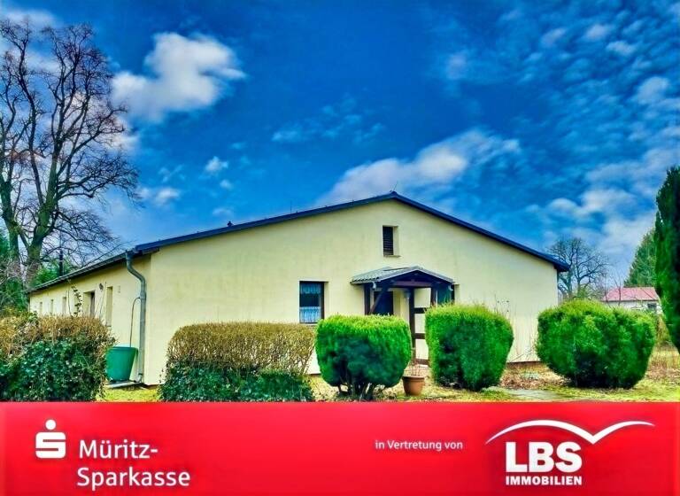 Doppelhaushälfte zum Kauf 176.000 € 3,5 Zimmer 120 m²<br/>Wohnfläche 1.812 m²<br/>Grundstück Wredenhagen Stuer 17209