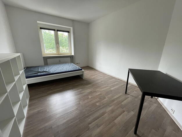 Wohnung zur Miete 392 € 1,5 Zimmer 29 m² 1. Geschoss Gerlingplatz 8 Ostviertel Essen 45127