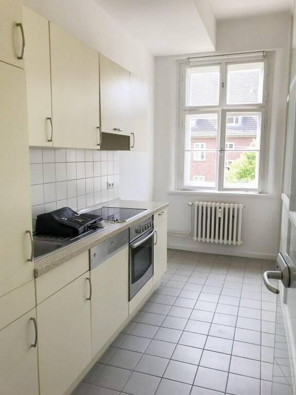 Schöne Wohnung - zentrale Lage - nähe Kauffhof – Adolf-Ehrtmann-Straße 1, 23564 Lübeck – Vorschaubild 4