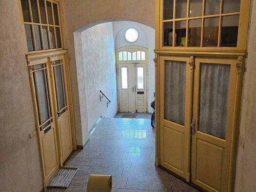 Mehrfamilienhaus zum Kauf als Kapitalanlage geeignet 445.000 € 17 Zimmer 530 m² 380 m² Grundstück Bad Lausick 04651