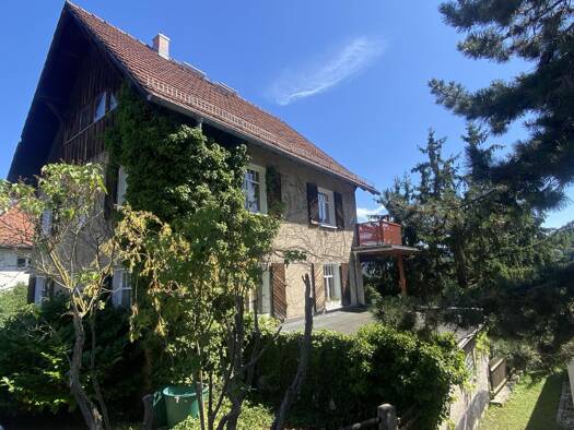 Stadthaus zum Kauf 449.500 € 8 Zimmer 206 m² 859 m² Grundstück frei ab 01.02.2026 West Rudolstadt 07407