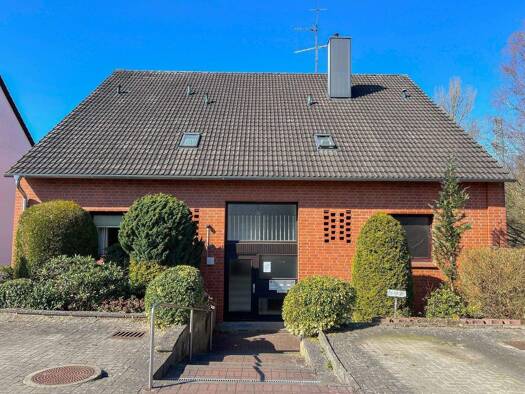 Mehrfamilienhaus zum Kauf als Kapitalanlage geeignet 599.000 € 322 m² 892 m² Grundstück Bad Schwartau 23611