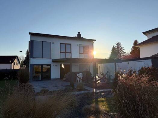 Einfamilienhaus zum Kauf 549.000 € 4 Zimmer 118 m² 1.389 m² Grundstück Reideburg Halle (Saale), Reideburg 06116