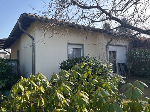 Bungalow zum Kauf als Kapitalanlage geeignet 155.000 € 4 Zimmer 106 m² 797 m² Grundstück Thießen Coswig (Anhalt) 06868