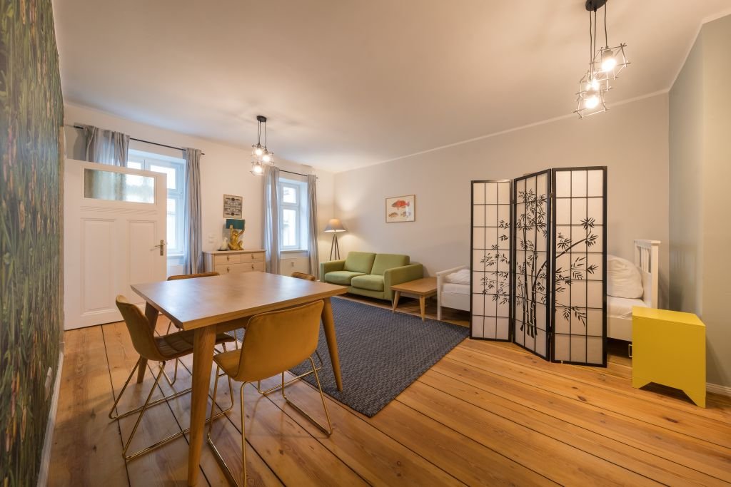 Wohnung zur Miete Wohnen auf Zeit 2.200 € 1 Zimmer 57 m²<br/>Wohnfläche 08.12.2024<br/>Verfügbarkeit Geschwister-Scholl-Straße Potsdam - West Potsdam 14471