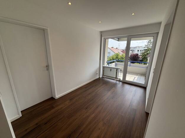 Wohnung zur Miete 1.200 € 3,5 Zimmer 88,6 m² 2. Geschoss Korntal Korntal-Münchingen 70825