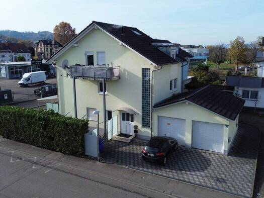 Doppelhaushälfte zum Kauf 749.000 € 7 Zimmer 175 m² 237 m² Grundstück Endingen Endingen am Kaiserstuhl 79346
