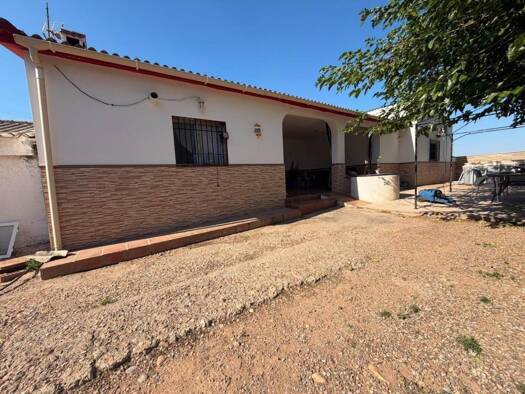 Bauernhaus zum Kauf 170.000 € 4 Zimmer 397 m² 1.000 m² Grundstück Córdoba 14710
