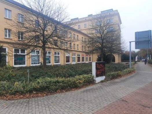 Wohnung zur Miete 750 € 3 Zimmer 95,9 m² 1. Geschoss frei ab sofort Ernst-Thälmann-Straße 129 Senftenberg 01968