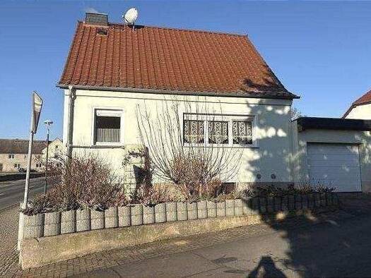 Einfamilienhaus zum Kauf 165.000 € 5 Zimmer 130 m² 380 m² Grundstück Roßleben Roßleben 06571