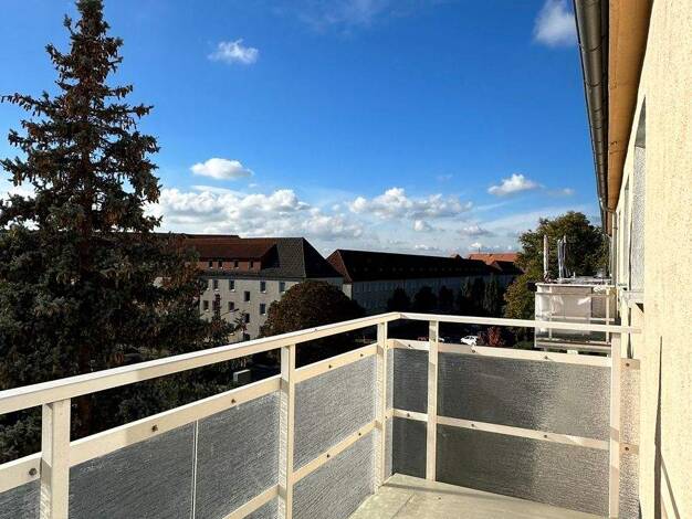 Wohnung zur Miete 450 € 3 Zimmer 59 m² 3. Geschoss John-Schehr-Straße 13 Bad Dürrenberg 06231