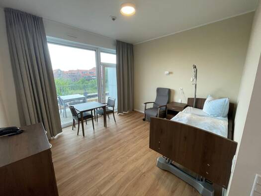 Betreutes Wohnen zur Miete 969 € 1 Zimmer 52,4 m² frei ab sofort Große Roßbergstraße Leer Leer 26789