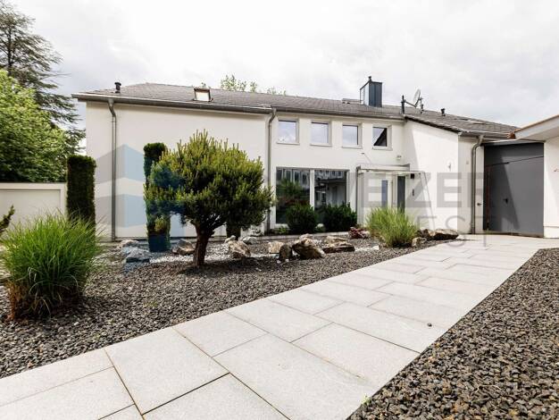 Einfamilienhaus zum Kauf 2.390.000 € 9 Zimmer 388 m² 1.274 m² Grundstück Nordstadt Tübingen 72076