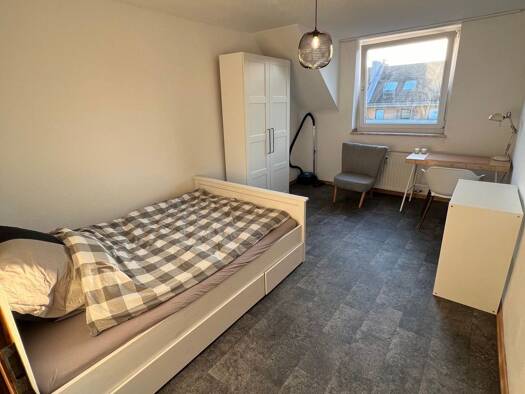 Wohnung zur Miete 750 € 1 Zimmer 21 m² 4. Geschoss Bilk Düsseldorf 40223