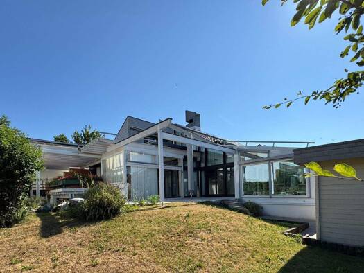 Haus zum Kauf 988.000 € 9 Zimmer 370,9 m² 874 m² Grundstück Simmozheim 75397