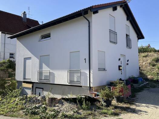 Einfamilienhaus zum Kauf provisionsfrei 279.000 € 10 Zimmer 294 m² 761 m² Grundstück Grötzingen Allmendingen 89604
