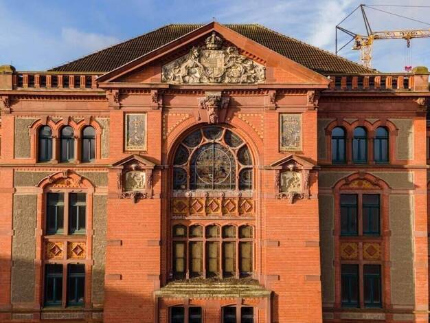 Büro zur Miete - Erstbezug 14 € 484,7 m² Bürofläche teilbar ab 167,8 m² Zum Bahnhof 15 Paulsstadt Schwerin 19053