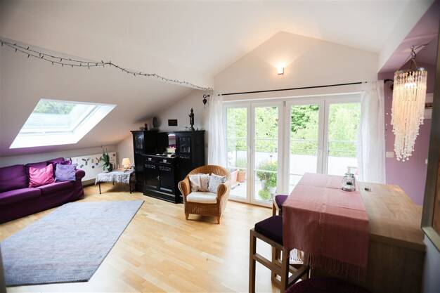 Wohnung zum Kauf 418.000 € 2 Zimmer 49,8 m² Dachgeschoss, 2. Geschoss frei ab 01.08.2025 Starnberg Starnberg 82319