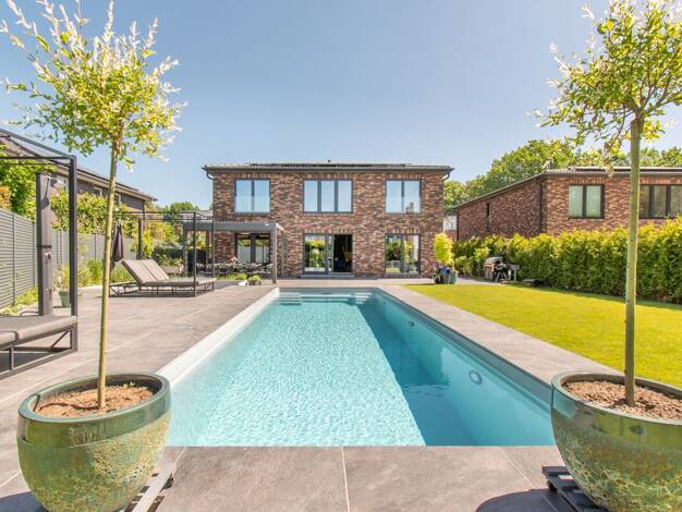 Einfamilienhaus zum Kauf 2.950.000 € 7 Zimmer 391 m² 829 m² Grundstück Sasel Wandsbek 22393