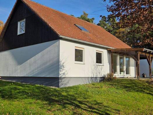 Einfamilienhaus zur Miete 1.250 € 6 Zimmer 160 m² 800 m² Grundstück frei ab sofort Oberhatzkofen Rottenburg a. d. Laaber 84056