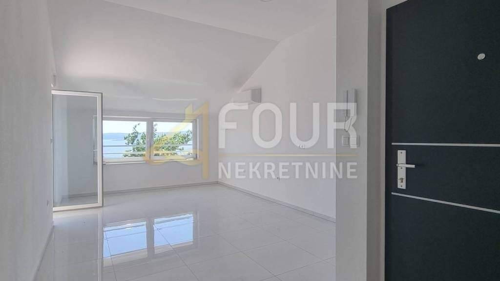 Wohnung zum Kauf 225.000 € 3 Zimmer 53 m² Crikvenica Centar