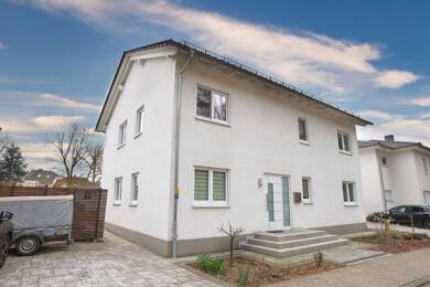 Mehrfamilienhaus zum Kauf 799.000 € 7 Zimmer 185 m² 400 m² Grundstück Großauheim Hanau 63457