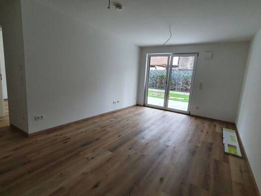 Terrassenwohnung zur Miete 850 € 2 Zimmer 61,8 m² Geschoss EG/2 frei ab 01.03.2026 Oberfürberg Fürth 90768