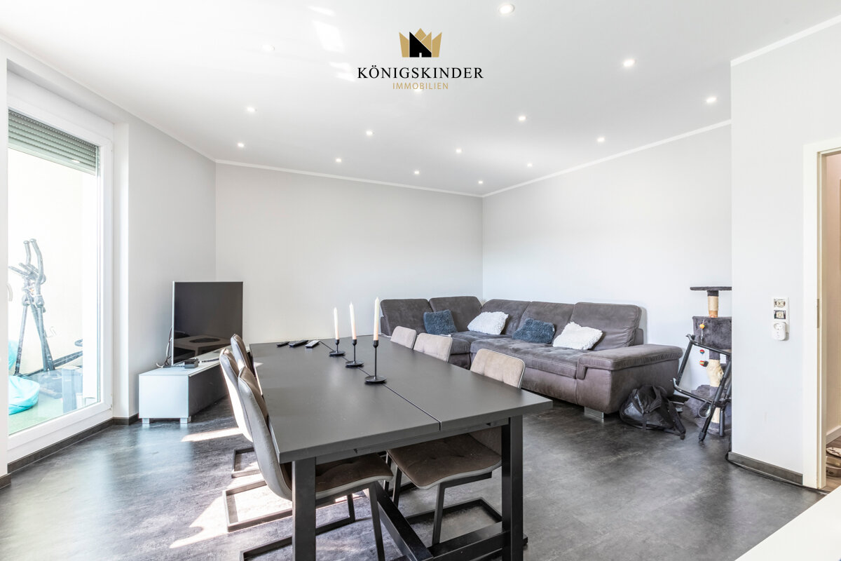 Wohnung zum Kauf 429.000 € 4 Zimmer 97 m²<br/>Wohnfläche Sindelfingen 1 Sindelfingen 71063