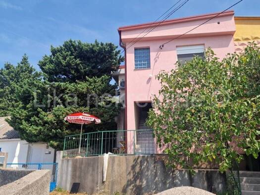 Einfamilienhaus zum Kauf 220.000 € 12 Zimmer 158 m² 144 m² Grundstück Karlobag 53288