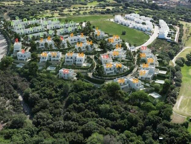 Villa zum Kauf provisionsfrei 1.388.000 € 5 Zimmer 317,8 m² 1.178 m² Grundstück San Roque