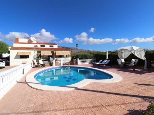 Villa zum Kauf provisionsfrei 468.000 € 7 Zimmer 291 m² 3.371 m² Grundstück Crevillent 03330
