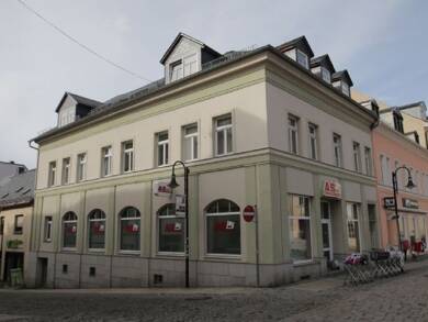 Wohnung zur Miete 310 € 2 Zimmer 68,9 m² 2. Geschoss Nicolaistr. 23 Auerbach Auerbach 08209