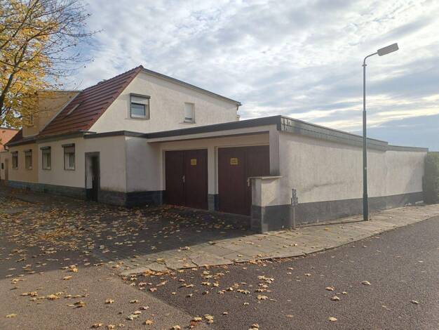 Doppelhaushälfte zum Kauf 235.149 € 6 Zimmer 120 m² 608 m² Grundstück Bernburg Bernburg (Saale) 06406