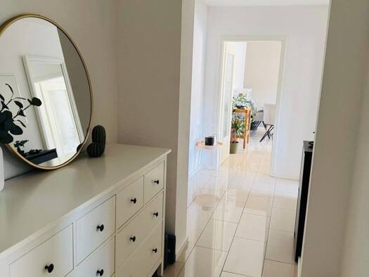 Wohnung zur Miete 770 € 2 Zimmer 62 m² Geschoss 3/4 frei ab 01.04.2026 Weismark-Feyen Trier 54294