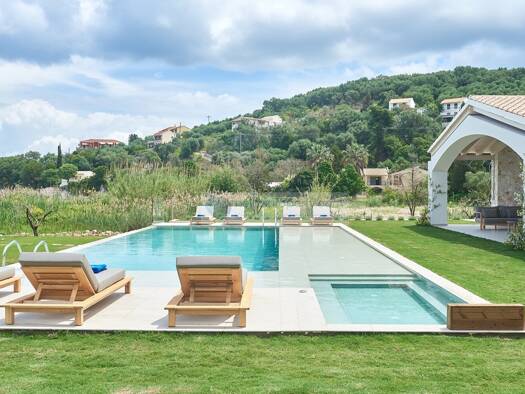 Villa zum Kauf 3.800.000 € 7 Zimmer 500 m² 4.500 m² Grundstück Korfu 49100