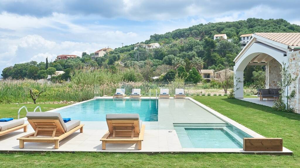 Villa zum Kauf 3.800.000 € 7 Zimmer 500 m² 4.500 m² Grundstück Korfu 49100