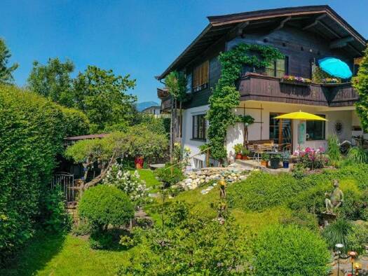 Mehrfamilienhaus zum Kauf 8 Zimmer 246,4 m² 738 m² Grundstück St. Johann in Tirol 6380