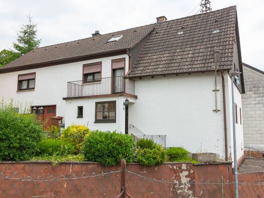 Einfamilienhaus zum Kauf 219.000 € 5 Zimmer 123 m² 2.402 m² Grundstück Hochspeyer 67691