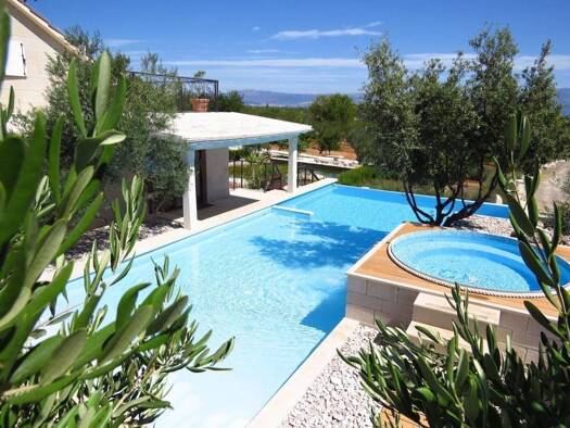 Villa zum Kauf 900.000 € 3 Zimmer 11.450 m² Supetar 21400