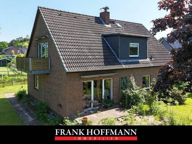 Mehrfamilienhaus zum Kauf 299.000 € 7 Zimmer 166,9 m² 1.055 m² Grundstück Hartenholm 24628