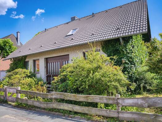 Einfamilienhaus zum Kauf 429.000 € 6 Zimmer 185,7 m² 850 m² Grundstück Luthe Wunstorf 31515