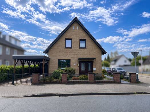 Einfamilienhaus zum Kauf 249.000 € 4 Zimmer 130 m² 493 m² Grundstück Schafkoven/Donneresch Delmenhorst 27751