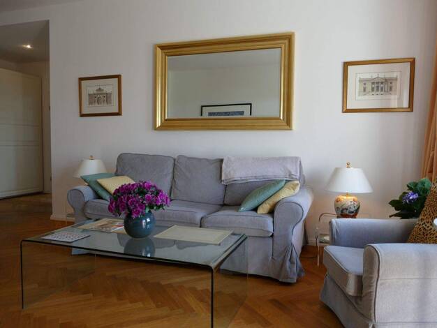 Wohnung zur Miete Wohnen auf Zeit 2.500 € 2 Zimmer 73 m² frei ab 01.10.2026 Zentrum-Nord Leipzig 04105