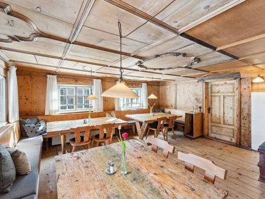 Hotel zum Kauf 1.550.000 € 1.300 m² Grundstück Wald am Arlberg 6752