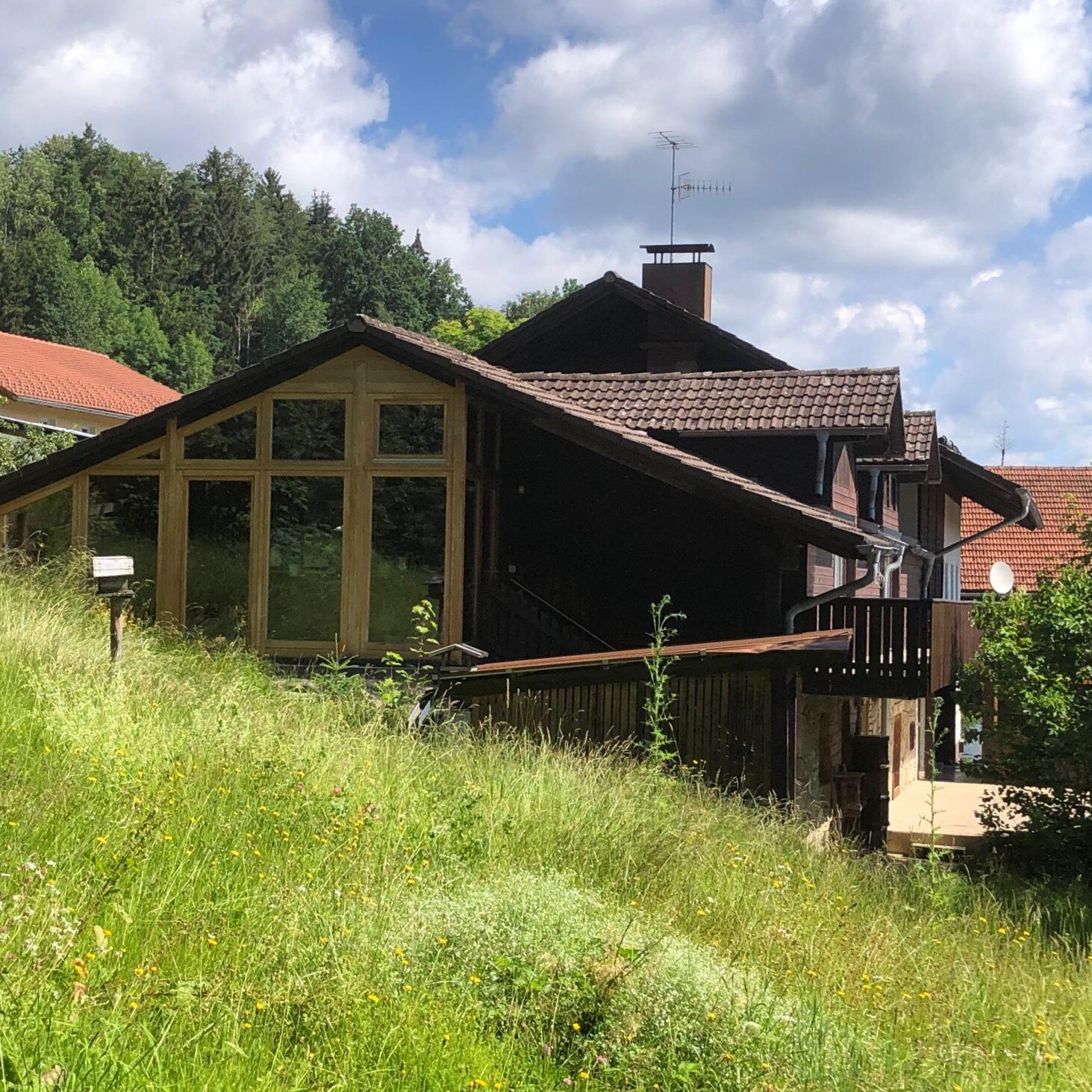 Einfamilienhaus zum Kauf 229.000 € 14 Zimmer 380 m²<br/>Wohnfläche 1.462 m²<br/>Grundstück ab sofort<br/>Verfügbarkeit Gmünd Innernzell 94548