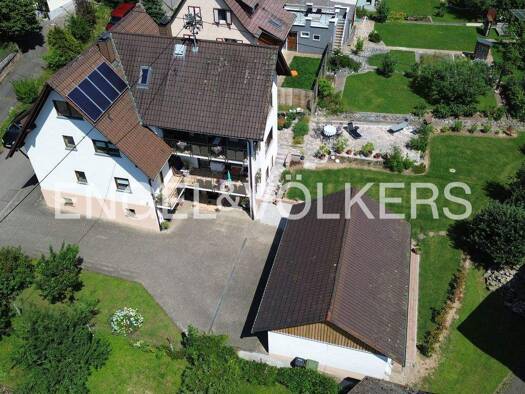 Mehrfamilienhaus zum Kauf 749.000 € 9,5 Zimmer 226 m² 992 m² Grundstück Zell-Weierbach Offenburg 77654