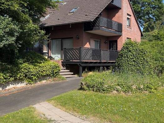 Einfamilienhaus zur Miete 1.800 € 5 Zimmer 160 m² 2.000 m² Grundstück frei ab 01.12.2026 Bettenhausen Kassel 34123