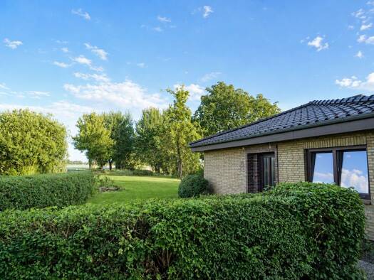 Einfamilienhaus zur Miete 1.090 € 3 Zimmer 97 m² 2.600 m² Grundstück frei ab 01.11.2026 Hemme 25774